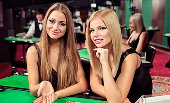 Hình ảnh minh họa việc chia sẻ dữ liệu cá nhân an toàn và tuân thủ tại az88 casino.